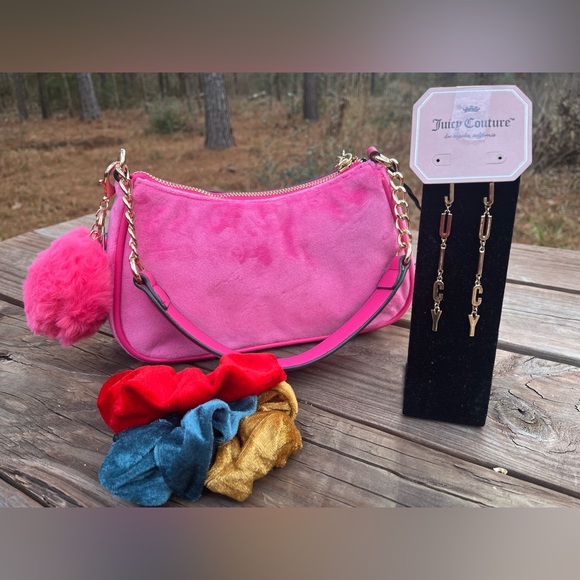 Juicy Couture Y2K Pink Bag Bundle & Gold Tone Earrings & Scrunchies NEW - Picture 3 of 10
